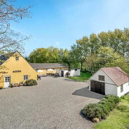 Pet Friendly In Stryno Lejlighed